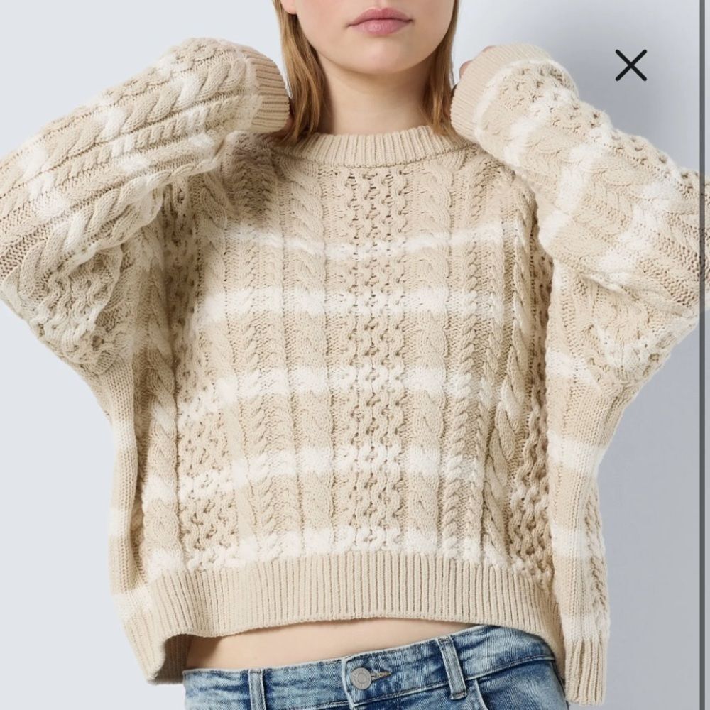 Noisy may Bali Cozy Beige Cable Knit Sweater